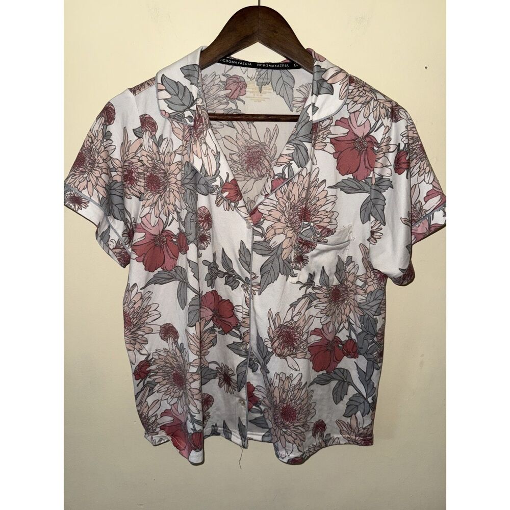 BCBGMAXAZRIA Floral Pajama Set Large L Short Sleeve Shirt Shorts PJs Sleepwear - Picture 9 of 14